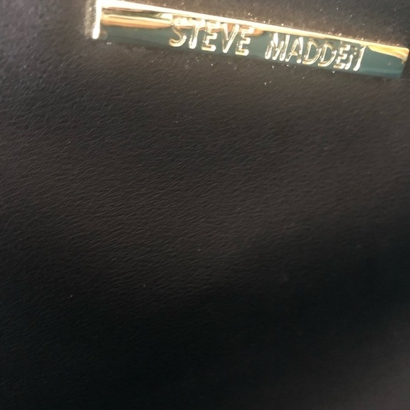 Steve Madden Faux Leather Clutch Wristlet Black Top Zip Logo Lined 9.5X7 - Picture 3 of 4